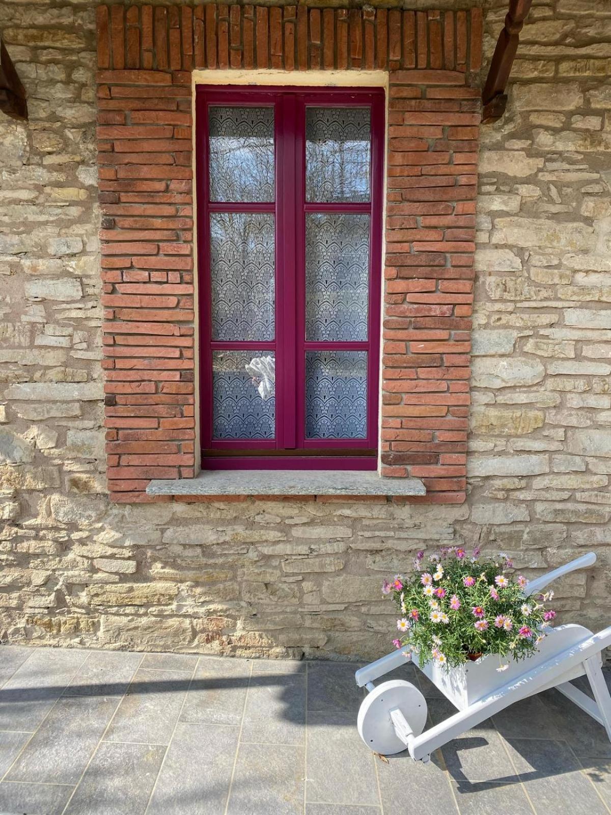 Bed and Breakfast La Lupa E L'Orso Berceto Exterior foto